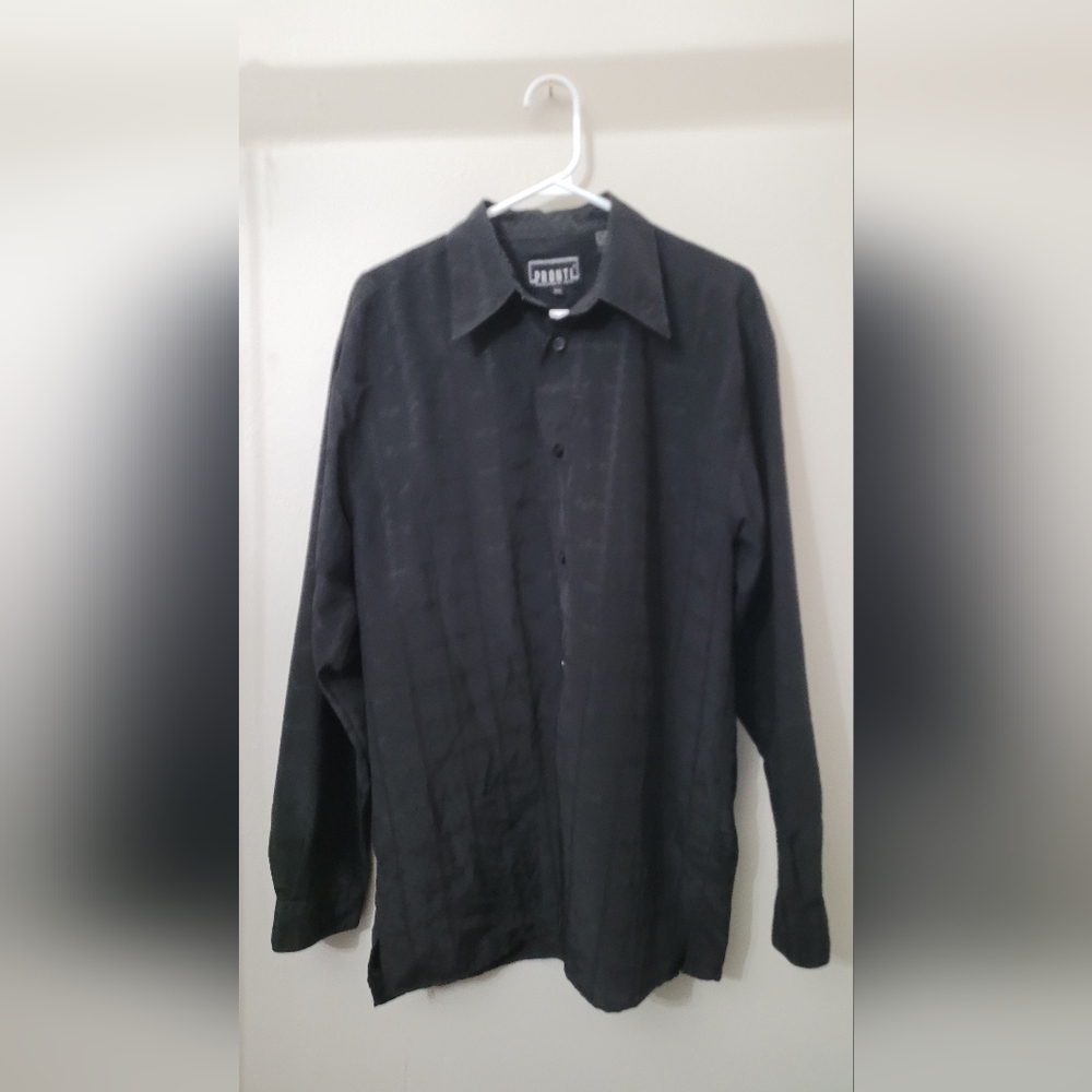 Embroidered Pronti black collared formal dress shirt long sleeve medium mens